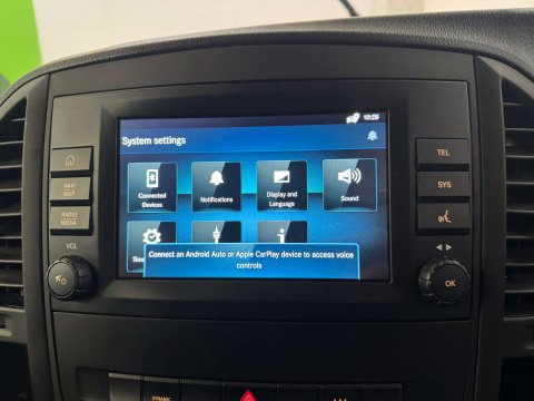 Mercedes-Benz Vito eVito 66 Progressive 23