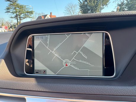 Mercedes-Benz E Class E220 CDI AMG SPORT 22