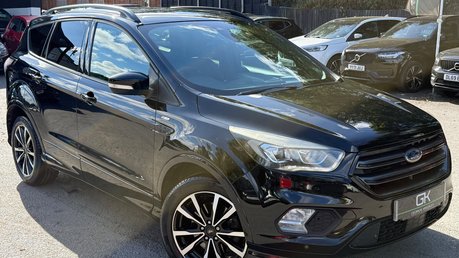Ford Kuga ST-LINE TDCI - FULL SERVICE HISTORY WITH 9 STAMPS! - NEW MOT 