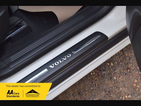 Volvo V50 2.0 V50 R-Design Edition D3 5dr 37