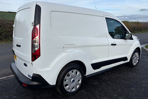 Ford Transit Connect 200 L1 Trend 100 ps Panel Van - Air Con 2