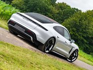 Porsche Taycan Taycan Turbo 20