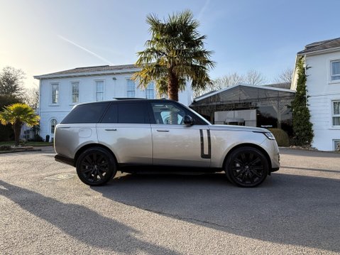 Land Rover Range Rover 3.0 P440e 38.2kWh HSE Auto 4WD Euro 6 (s/s) 5dr 34