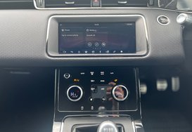 Land Rover Range Rover Evoque R-DYNAMIC 35
