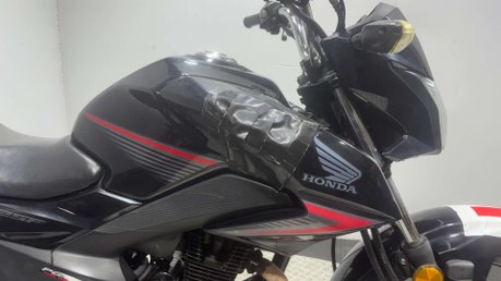 Honda CB GLR125 2018 RUNNING PROJECT COMMUTER BIKE 125CC LEARNER 24