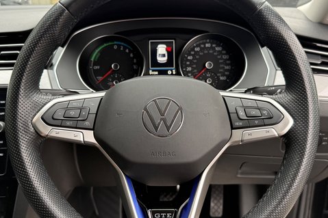 Volkswagen Passat GTE DSG - VAT Q - 1 OWNER - PLUG IN HYBRID - 3 IN STOCK 7