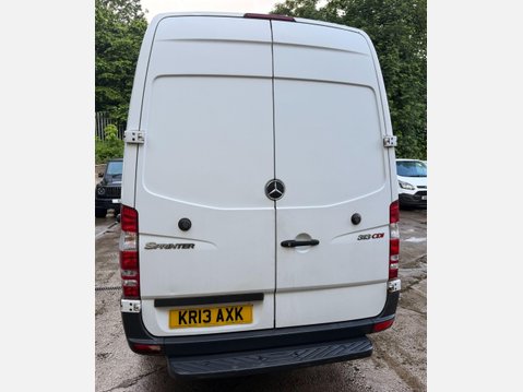 Mercedes-Benz Sprinter 2.1 313 CDi Panel Van 5dr Diesel Manual RWD L3 H3 (129 bhp) 17