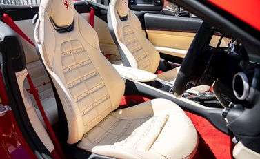 Ferrari Portofino 14