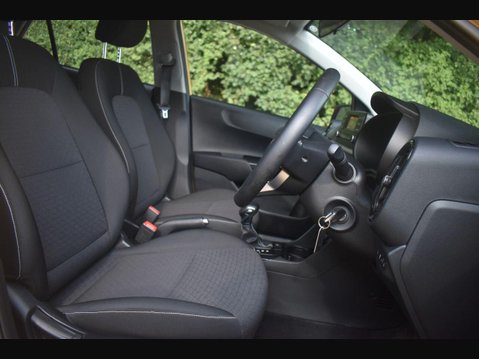 Kia Picanto 1.0 DPi 2 Hatchback 5dr Petrol AMT Euro 6 (s/s) (66 bhp) 7