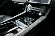 Jaguar F-Pace 2.0 F-Pace Chequered Flag AWD Auto 4WD 5dr 29