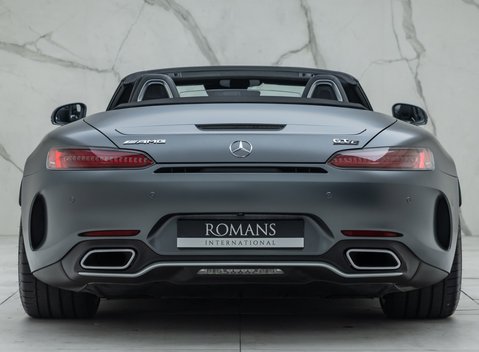 Mercedes-Benz Amg GT C Roadster 11