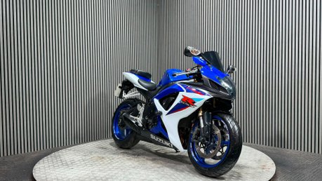 Suzuki GSX-R GSXR600 2008 K7 ONLY 14K NEW MOT 600CC SUPER SPORT 2
