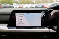 Volkswagen Golf LIFE TSI 28