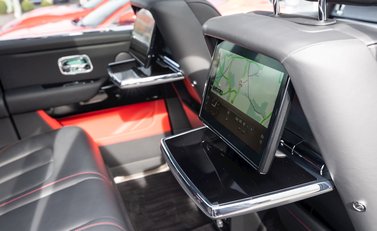 Rolls-Royce Cullinan 17