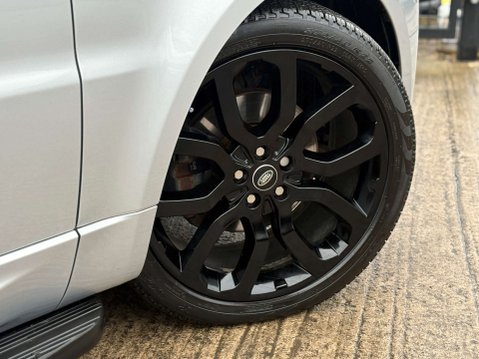 Land Rover Range Rover Sport 3.0 Range Rover Sport Autobiography Dynamic SDV6 Auto 4WD 5dr 8