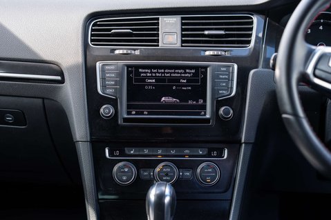 Volkswagen Golf 2.0 Golf GTi Semi-Auto 5dr 16