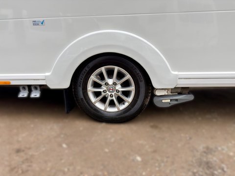 Coachman Acadia 575  6