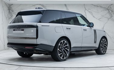 Land Rover Range Rover P510e SV 6