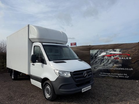 Mercedes-Benz Sprinter 2.1 314 CDI Ready To Work VFS Luton 5dr Diesel Manual L3 Euro 6 (143 ps) 1