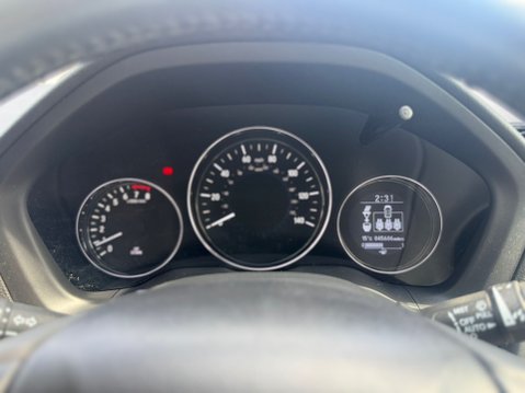Honda HR-V 1.5 i-VTEC SE SUV 5dr Petrol Manual 30