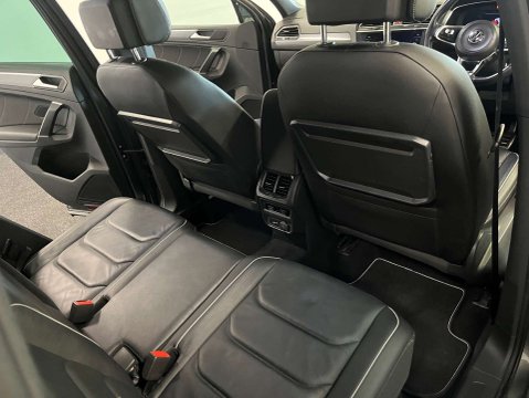 Volkswagen Tiguan 2.0 Tiguan R-Line TSi BlueMotion Technology 4Motion DSG 4WD 5dr 29