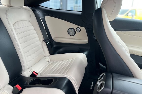 Mercedes-Benz C Class AMG C 43 4MATIC PREMIUM PLUS AUTO PAN ROOF 29
