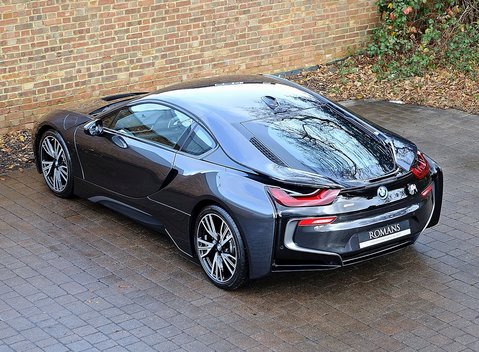 BMW I8 6