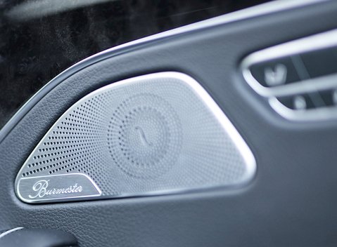 Mercedes-Benz S Class S63 Coupe 29