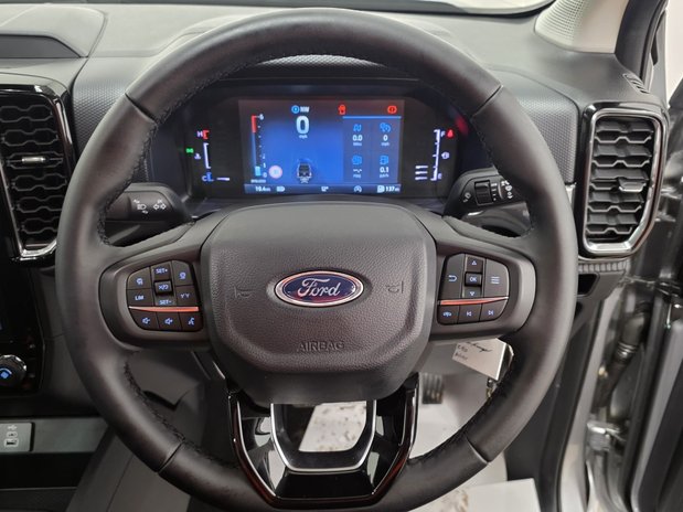 Ford Ranger XLT 2.0 TD Ecoblue 170ps 6- speed Manual *new* 19