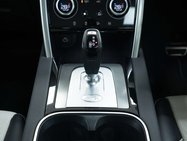 Land Rover Discovery Sport 1.5 Discovery Sport R-Dynamic SE P300e Auto 4WD 5dr 20