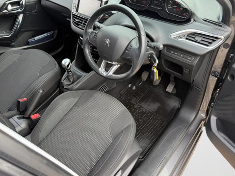 Peugeot 208 1.2 PureTech 110 Tech Edition 5dr 19