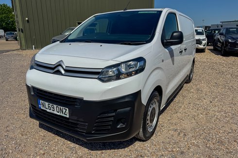 Citroen Dispatch MWB L2H1 Low Roof M 1000 Sensors EURO 6