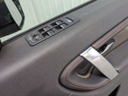 Land Rover Discovery Sport 2.0 Discovery Sport R-Dynamic S D Auto 4WD 5dr 75