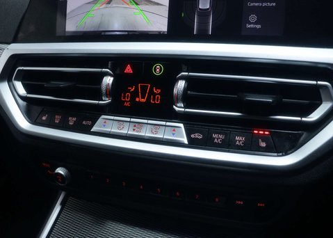 BMW 3 Series 2.0 330E M Sport Auto 5dr 33