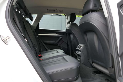 Audi Q5 TFSI QUATTRO SPORT 11