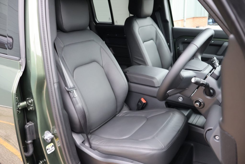 Land Rover Defender 110 2026 HARD TOP X-DYNAMIC 350 HSE STYLED BY SEEKER  GENUINE REAR SEATS FITTED 21