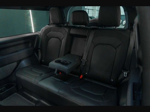Land Rover Defender D250 ASSETTI EDT MHEV X-Dynamic SE SUV 3dr Diesel Auto 4WD Euro 6 (s/s) (25 64