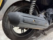 Honda PCX 2011 38K RUNNING PROJECT SCOOTER SPARES OR REPAIR 125CC 7