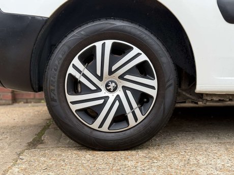 Peugeot Partner 1.6 Partner Professional L1 Blue HDi 13