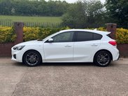 Ford Focus 1.5 Focus ST-Line TDCi 5dr 11