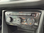 Volkswagen Tiguan R-LINE TECH TSI EVO DSG 25