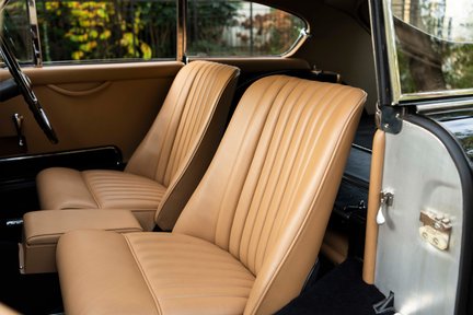 Aston Martin DB MKIII Coupe 28