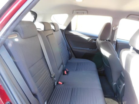 Toyota Auris 1.2 VVT-I BUSINESS EDITION TSS 5dr 14