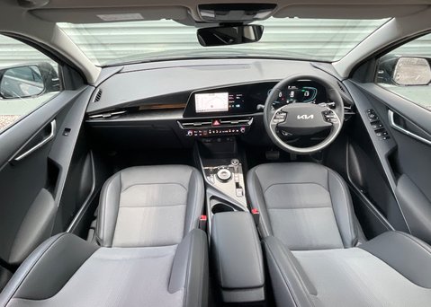 Kia Niro 1.6 GDI HEV '3' 11