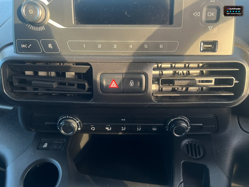2020 Vauxhall ComboSWB L1H1 Low Roof Sportive 2300 Air Con Sensors EURO 6 NO VAT — thumbnail 38 of 51