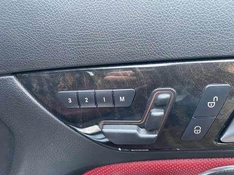 Mercedes-Benz SLK 1.8 SLK 250 AMG Sport BlueEfficiency Auto 2dr 11