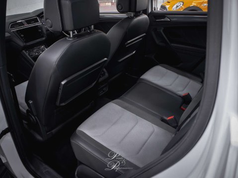 Volkswagen Tiguan 2.0 Tiguan R-Line Tech TDI 5dr 24