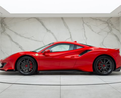 Ferrari 488 Pista 