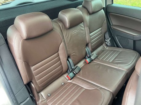 Skoda Yeti 2.0 Yeti Outdoor Laurin & Klement TDI SCR 4x4 Semi-Auto 4WD 5dr 39