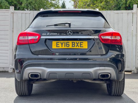 Mercedes-Benz GLA (Sold) 2.1 GLA200d AMG Line SUV 5dr Diesel Manual Euro 6 (s/s) (136 ps) 9
